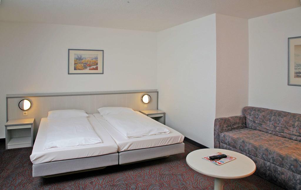 Days Inn Kassel Hessenland Room photo