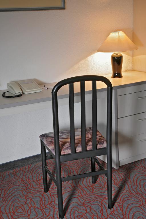 Days Inn Kassel Hessenland Room photo